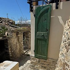 Villa Raki
