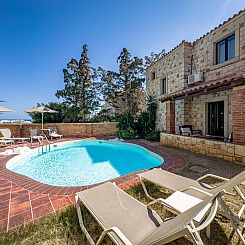 Vakantiehuis Niriides Villas_Sagini_ 3-Schlafzimmer privater