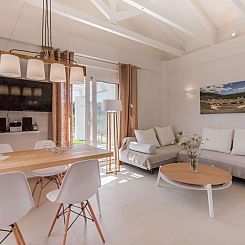 Vakantiehuis White Villas BV