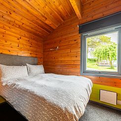 Vakantiehuis Lodge 6 - Hot Tub Lodge