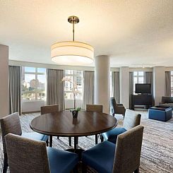 Embassy Suites Atlanta at Centennial Olympic Park