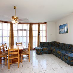 Vakantiehuis Yellow 1