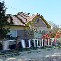 Vakantiehuis in Döbrököz mit privatem Pool