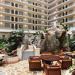 Embassy Suites by Hilton Fort Lauderdale - 17th Street