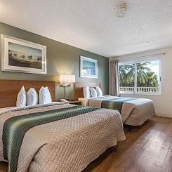 HomeTowne Studios by Red Roof Fort Lauderdale