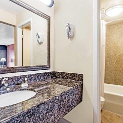 Days Inn by Wyndham Fort Lauderdale-Oakland Park Airport N