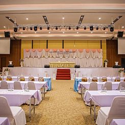 Royal Nakhara Hotel and Convention Centre