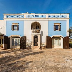 Vakantiehuis Antike Villa mit privatem Pool, Spa und türkis