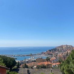 Vrijstaande woning in Imperia