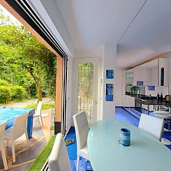 Appartement Sehr moderne Wohnung mit schönem Garten