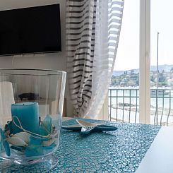Appartement Wohnung mit Meerblick und privater Garage