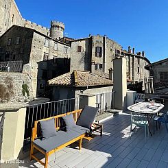 Castle_Terrace uitzicht op het meer van Rome