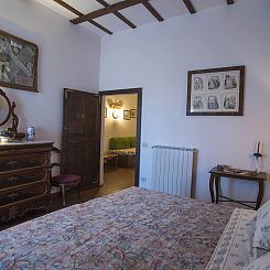 Appartement Komfortable Unterkunft in einem Schloss, Schwimm