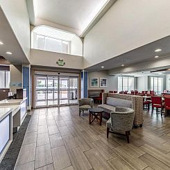 Holiday Inn Express & Suites Fort Worth - Fossil Creek, an I