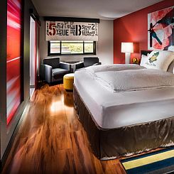 Staypineapple, Hotel FIVE, Downtown Seattle