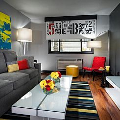 Staypineapple, Hotel FIVE, Downtown Seattle