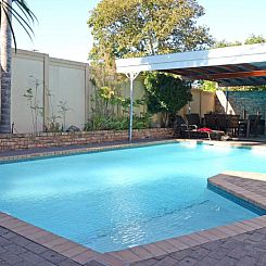 Old Oak Guest House
