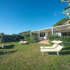 Vakantiehuis Villa "Villa Amare" mit Blick aufs Wasser