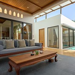 Malisa Villa Suites