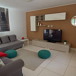 Appartement Unterkunft in der 'Villa Luigi' mit oberirdische