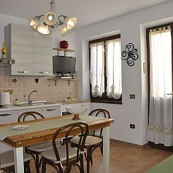 Appartement Lubagnu Vacanze- Drei-Zimmer-Wohnung C