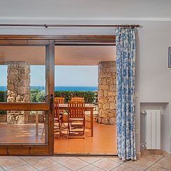 Appartement Villetta Corallo mit Aussicht und wenige Meter v