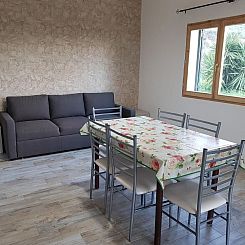 Vakantiehuis Tolles Ferienhaus in Pula mit Grill