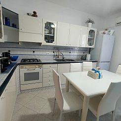 Appartement Wohnung für 6 Personen, mit großer Terrasse un