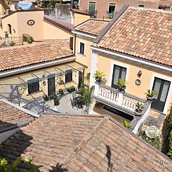 Vrijstaande woning in Acireale