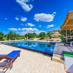 Vakantiehuis Villa 'Mamma Sandra' mit privatem Pool