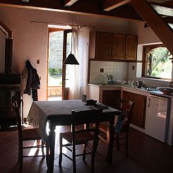 Vakantiehuis Behagliches Ferienhaus mit Garten inmitten eine