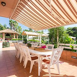 Vakantiehuis Angenehmes Haus mit privatem Pool