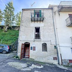 Vrijstaande woning in Gratteri