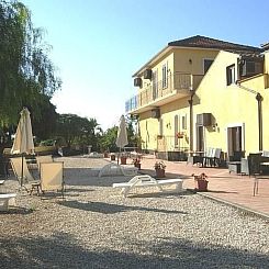 Appartement 'Fiumefreddo Oasis