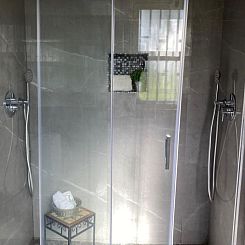 Appartement Wohnung mit Garten, Terrasse und Grill