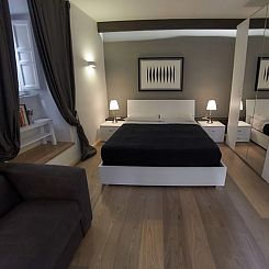 Appartement mit Balkon