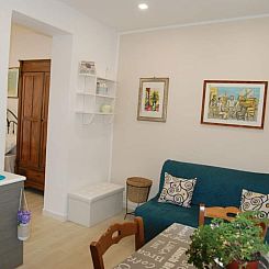 Appartement mit Balkon