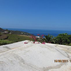 Appartement Dammuso mit Terrasse und Meerblick