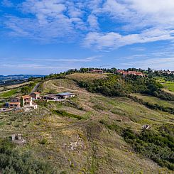 Geschakelde woning en Pomarance