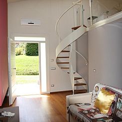 Vakantiehuis in Basetti mit Garten und Grill