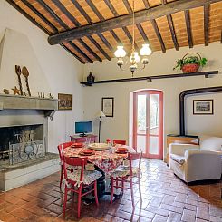 Appartement 'Casa Rossa' mit Pool