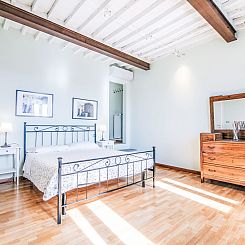 Appartement Wohnung "L'Arancio" mit Privatparkplatz