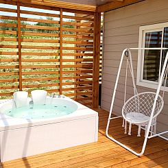 Appartement Wohnung "Bungalow" mit Whirlpool