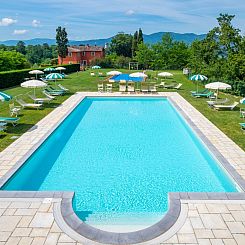 Appartement "Olivo t5 Rota" mit Pool