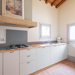 Vakantiehuis "Granaio T4 rota" mit Pool