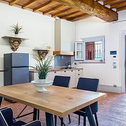 Appartement "Cascia T4 Rota" mit Pool