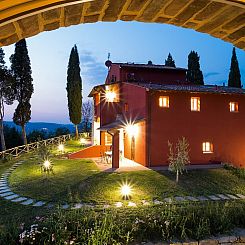 Appartement "Cascia T4 Rota" mit Pool