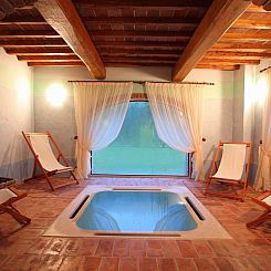 Vakantiehuis Ferienvilla 'Casa Rossa' mit privatem Pool