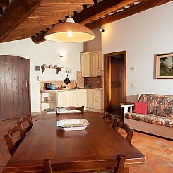 Appartement 'Tommaso' mit Schwimmbad