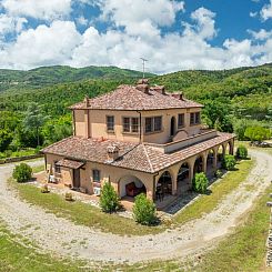 Vakantiehuis Villa mit privatem Pool in der Nähe von Bolghe
